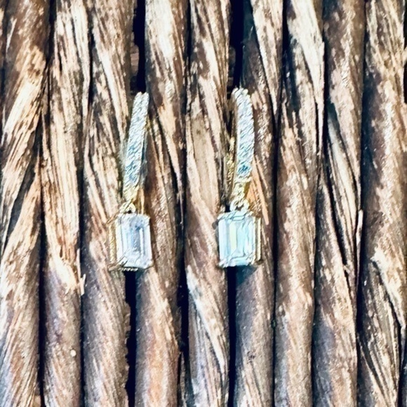 ✨💛✨ 18K Gold Plate Over Silver Rhinestone Dangle Huggies ✨💛✨ - Picture 2 of 4